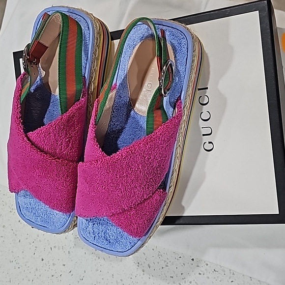 GUCCI SOFT SPONGE SANDAL SIZE 38 VIOLET FABRIC RUBBER MULTI COLOR SOLE. - Picture 4 of 6